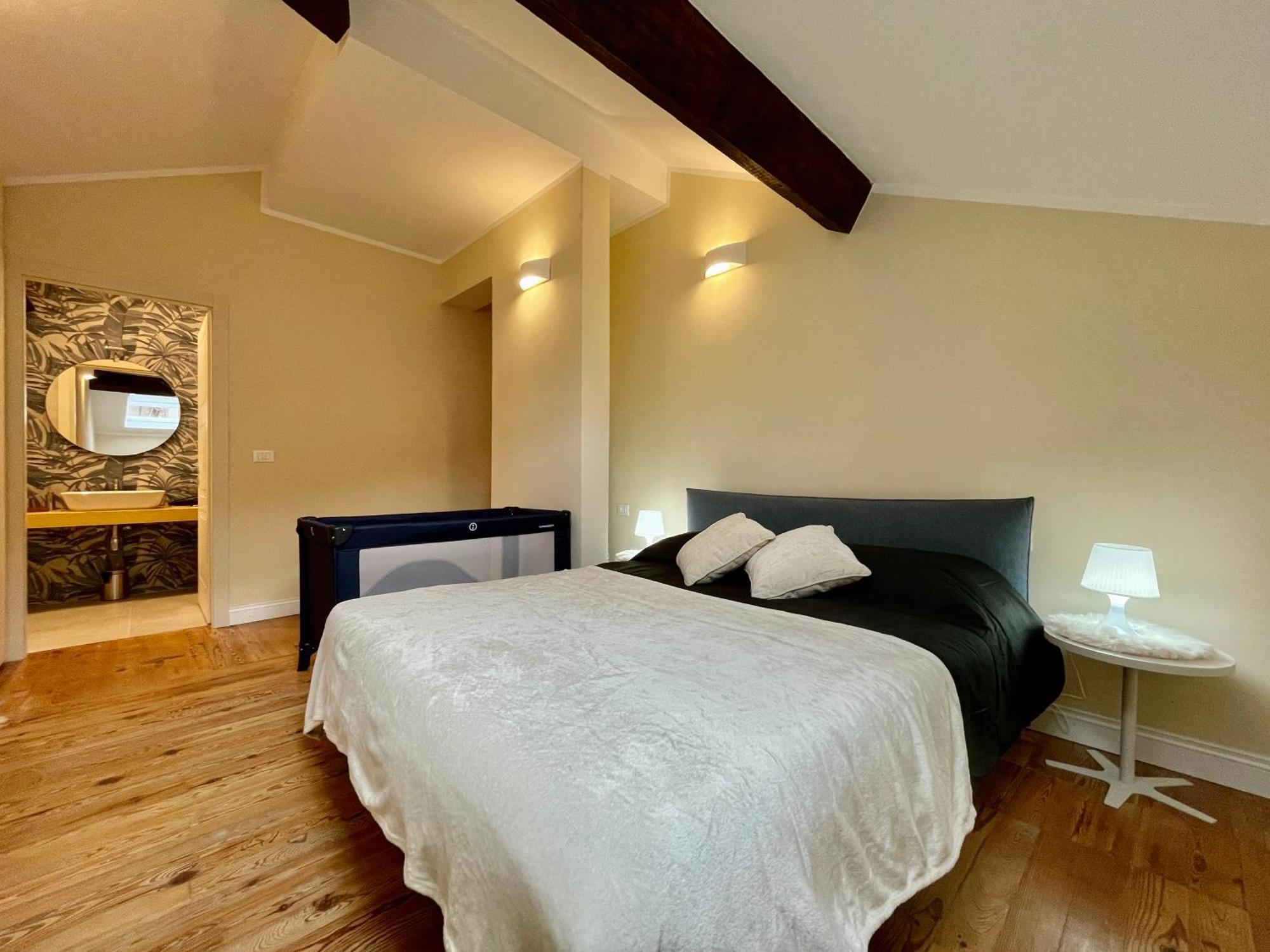 Migliorini Lusso & Comfort In Finalborgo. Apartment