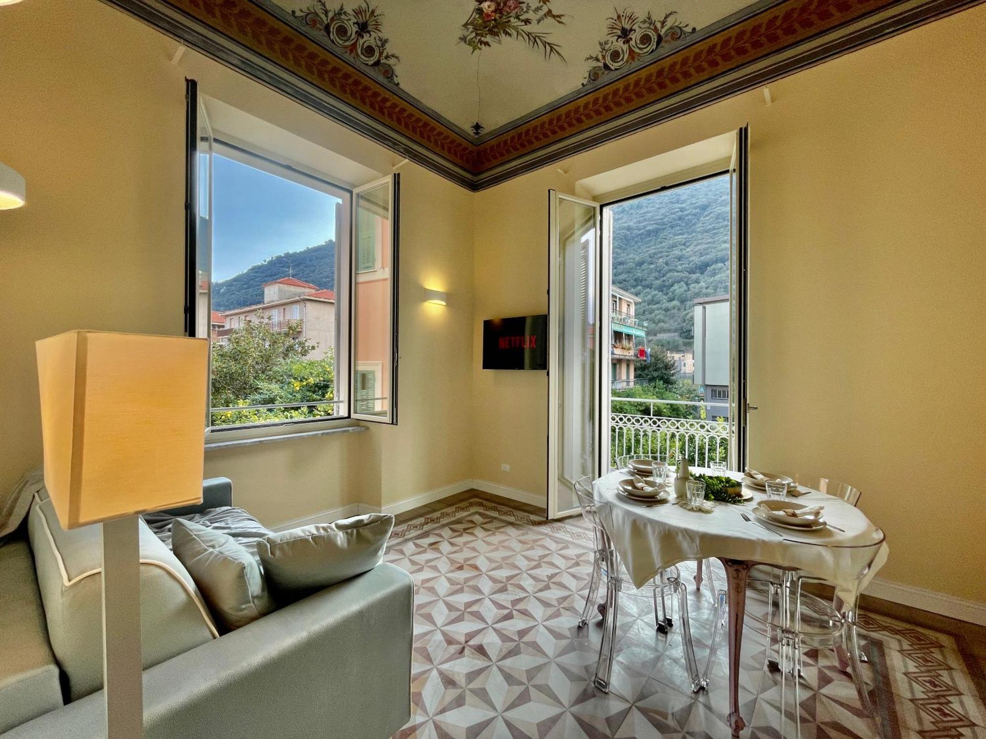 Migliorini Lusso & Comfort In Finalborgo. Finale Ligure
