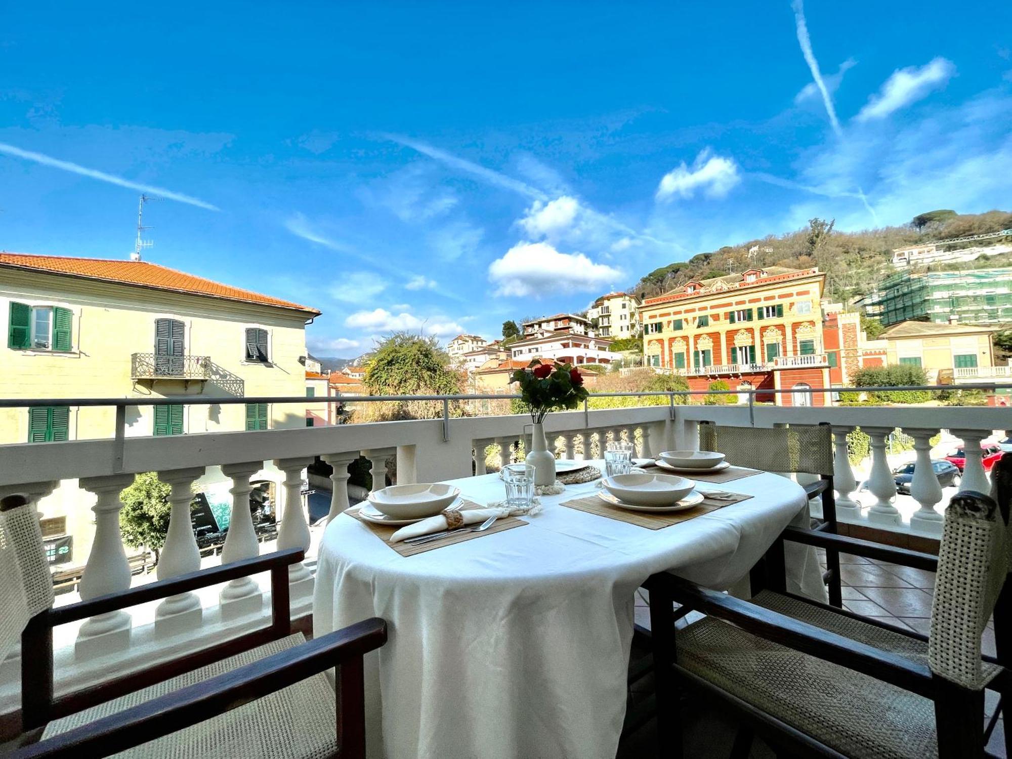 Apartment Migliorini Lusso & Comfort In Finalborgo. Finale Ligure